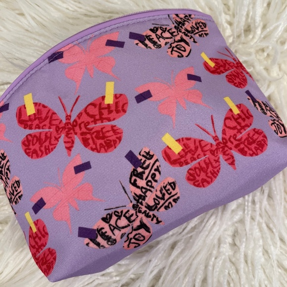 Clinique "Cosmetic bag in Butterflies with Goodies" NWT - Picture 3 of 4